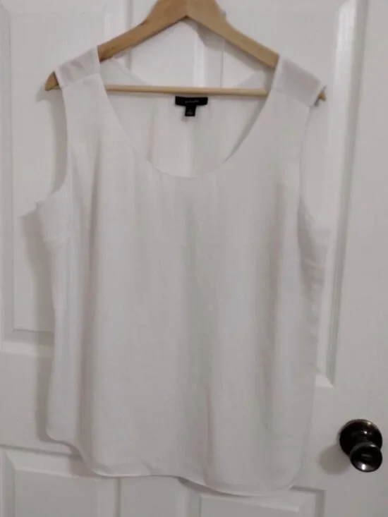 Alfani Sleeveless Blouse Bundle 3 Tops Large Black White Navy Flowy Workwear - Picture 5 of 10